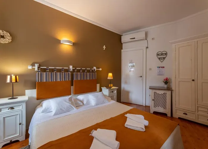 Vanjaka Bed & Breakfast 3*