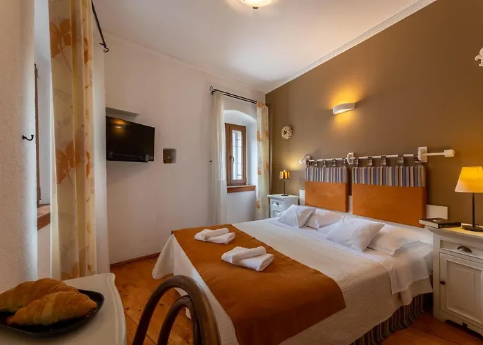 Vanjaka Bed & Breakfast