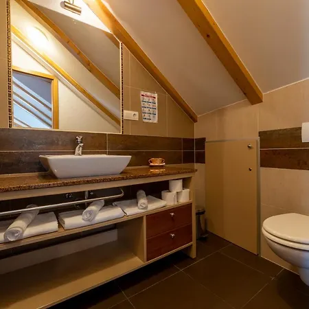 Vanjaka Bed and Breakfast