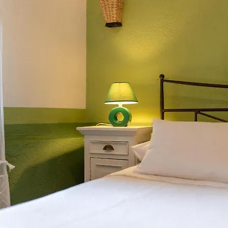 Vanjaka Bed and Breakfast 3*