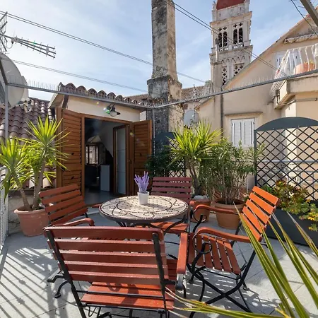 Vanjaka Bed and Breakfast 3*