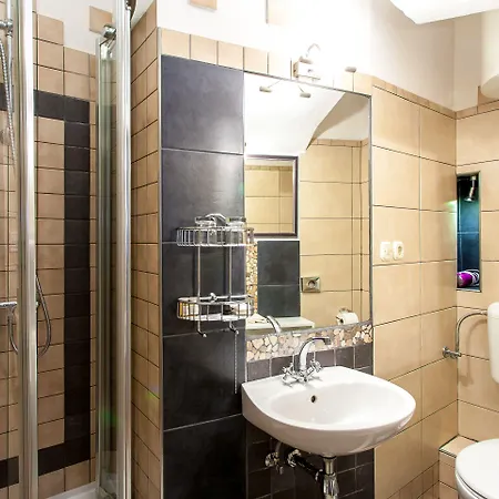 Vanjaka Bed and Breakfast 3*