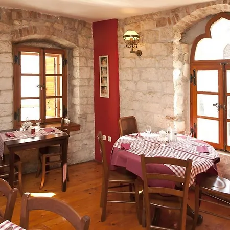 Vanjaka Bed and Breakfast