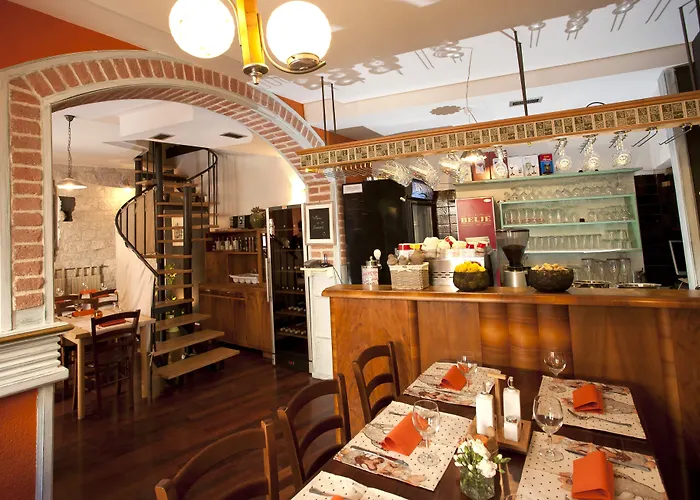 住宿加早餐酒店 Vanjaka 3*