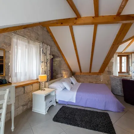 Panzió Vanjaka Trogir
