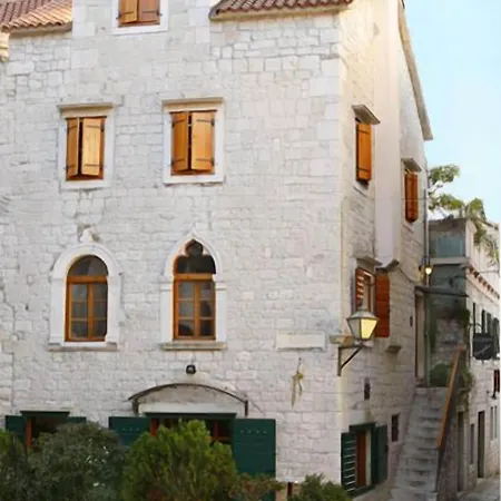 Vanjaka Panzió Trogir